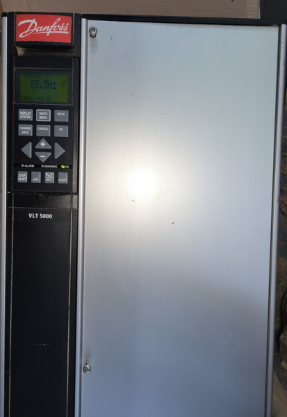 Convertizor de frecventa / VFD Danfoss VLT 5042, 37kW