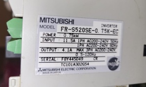 Convertizor de frecventa / VFD MITSUBISHI 0.75kW / 1x230V - Img 2