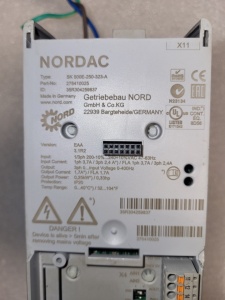 Convertizor de frecventa / VFD NORDAC SK 500E-250-323-A, 0.25kW - Img 2