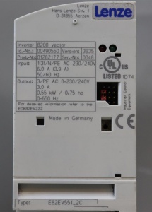 Convertizor de frecventa (VFD) Lenze 8200 Vector 0.55kW/230V - Img 2