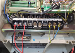 Omron Sysdrive 3G3FV VFD Inverter 22kW