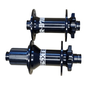 Set Butuci Boost SXT180-R97 -32H -Negru