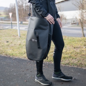 Geanta Laterala Portbagaj TWIRL Carry S 22 l - Img 3