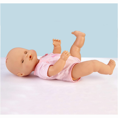 Papusa Nenuco Sara, 11 functii, cu accesorii 15154