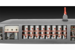 Revell Vapor S.S.B. Abraham Lincoln With Interior Rev05185 - Img 4