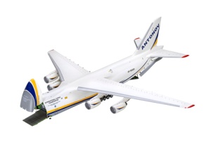 Avion Revell Antonov An-124 Ruslan Scara 1:144 Rev03807 - Img 2
