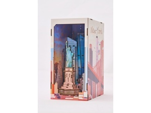 Revell Lumi Miniaturale Realizate Manual Pentru Asamblare New York - Book Nook Rev00540 - Img 4