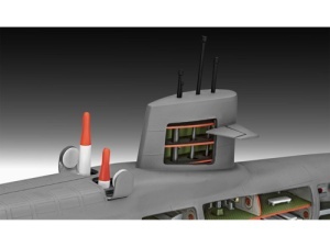 Revell Vapor S.S.B. Abraham Lincoln With Interior Rev05185 - Img 2