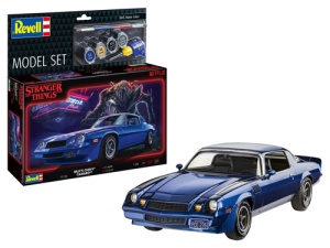 Masina Revell Model Set Billys Chevy C: Stranger Things Scara 1:24 Rev67728 - Img 2