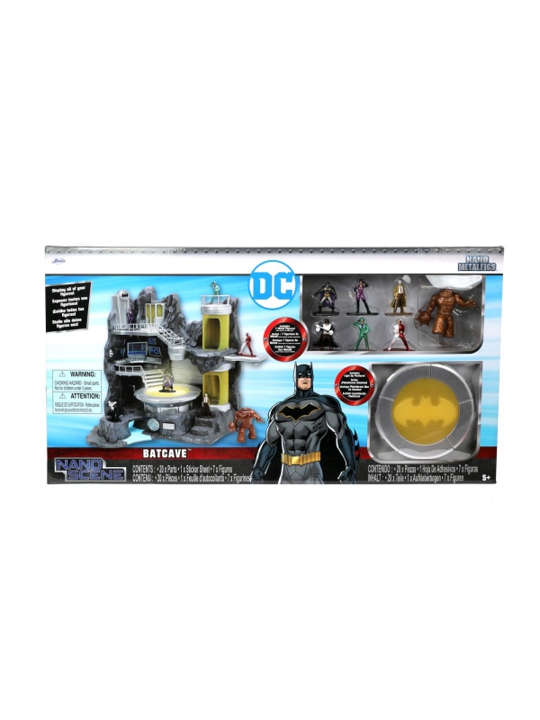 JADA BATMAN PESTERA LUI BATMAN