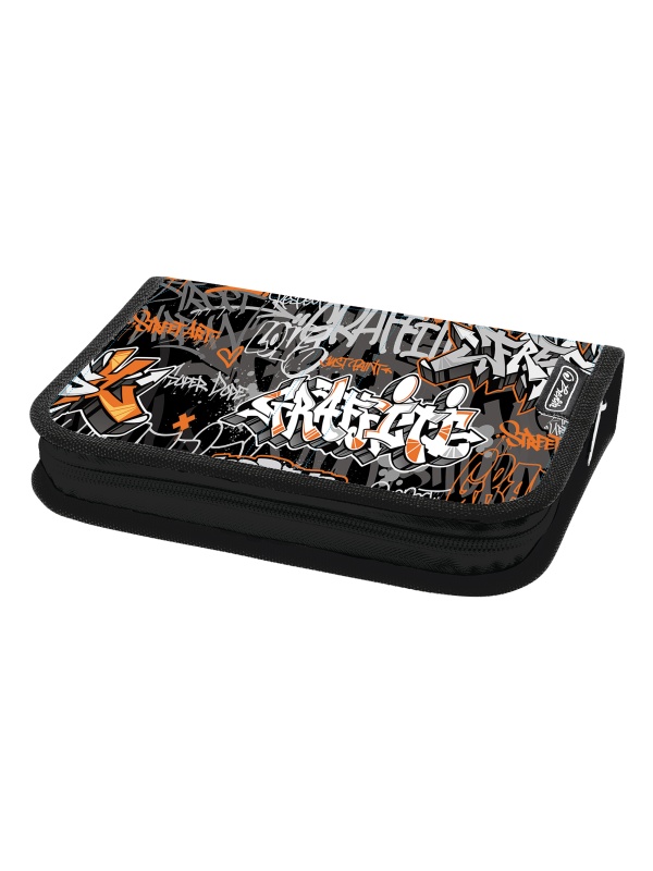 PENAR ECHIPAT 26 PIESE CU 1 CLAPA, INCLUDE ARTICOLE DE COLORIAJ, ARTICOLE PENTRU SCRIS SI STERS, FERMOAR ASCUNS, INTERIOR TEXTIL, DIMENSIUNE 13.5 X 19.5 X 3.5 CM, MOTIV DOODLE
