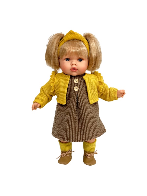 Papusa Nines D'Onil, Tita, cu parul blond, cu haine de toamna, cu miros de vanilie, 45 cm