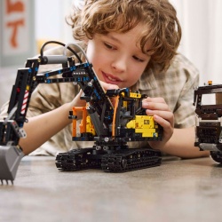 LEGO TECHNIC CAMIONUL FMX ȘI EXCAVATORUL ELECTRIC EC230 DE LA VOLVO 42175 - Img 5