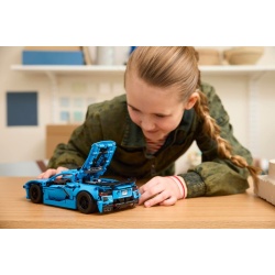 LEGO TECHNIC CHEVROLET CORVETTE STINGRAY ALBASTRU 42217 - Img 6