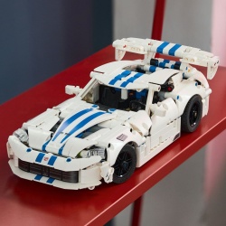 LEGO TECHNIC MASINA SPORT DODGE VIPER GTS R 42234 - Img 6