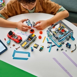 LEGO CITY SPALATORIE AUTO DRIVE THRU 60497 - Img 5