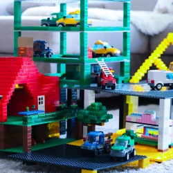 Masina de jucarie Stax + set constructie tip lego cu sunete si lumini - Img 4