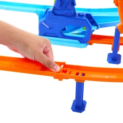 HOT WHEELS STUNT TRACKS PISTA CICLON DE LANSAREA RAPIDA CU MASINUTA INCLUSA - Img 2
