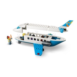 LEGO CITY AVION CU REACTIE PENTRU PASAGERI 60492 - Img 9