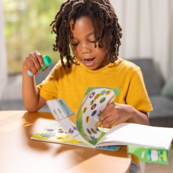 MELISSA AND DOUG SET DE JOACA AUTOCOLANTE SI STAMPILA REINCARCABILA DINOZAUR - Img 6