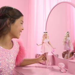 BARBIE PAPUSA BARBIE DELUXE STYLE - Img 3
