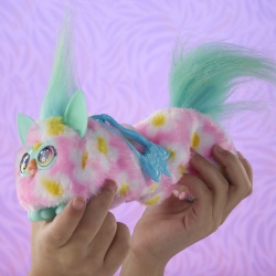 FURBY DJ FURBLETS JUCARIE INTERACTIVA FLOWER ELLA - Img 4