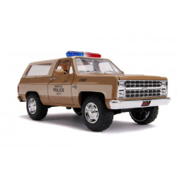 MACHETA METALICA 1980 CHEVY POLICE K5 SCARA 1 LA 24 - Img 5
