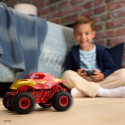 MONSTER JAM MARVEL CAMION GIGANT CU TELECOMANDA IRON MAN SCARA 1 LA 24 - Img 4