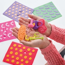 PLAY DOH BARBIE SET PLASTELINA CREATII VESTIMENTARE FLORALE - Img 7
