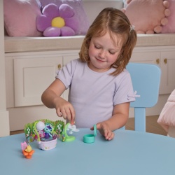 GABBYS DOLLHOUSE FAIRYLANDIA SET DE JOACA BAIA MAGICA A PISICII MERCAT CU FIGURINE SI ACCESORII - Img 4