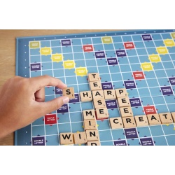 JOC SCRABBLE 2 IN 1 DIN LEMN IN LIMBA ENGLEZA - Img 7