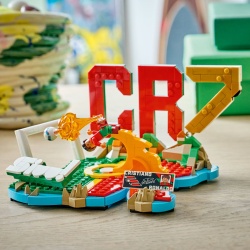 LEGO EDITIONS CRISTIANO RONALDO MOMENTE IMPORTANTE DIN FOTBAL 43012 - Img 7