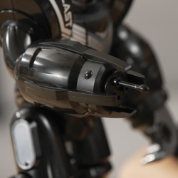 SILVERIT ROBO BLAST ROBOT - Img 8