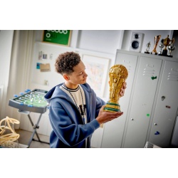 LEGO EDITIONS TROFEUL OFICIAL AL CUPEI MONDIALE FIFA 43020 - Img 5