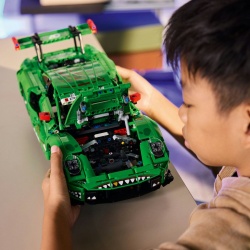 LEGO TECHNIC MASINA PORSCHE 911 GT3 R REXY AO RACING 42224 - Img 6