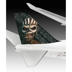 Aeromacheta Boeing 747-400 Iron Maiden 'Ed Force One' - Img 5