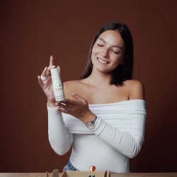 Allure - Cremă de mâini cu ulei din alune de pădure, 50g - Img 4