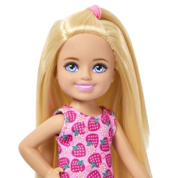 BARBIE PAPUSA CHELSEA BLONDA CU ROCHITA ROZ CU CAPSUNI - Img 4