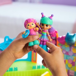 GABBYS DOLLHOUSE SET DE JOACA CAMERA DE PETRECERE - Img 7