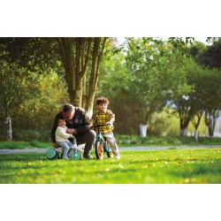 HAPE BICICLETA DE ECHILIBRU VERDE CU 3 ROTI - Img 3