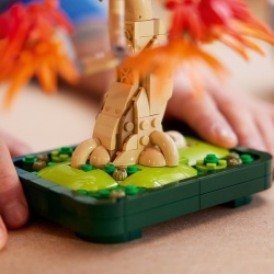 LEGO BOTANICALS BONSAI DE ARTAR JAPONEZ ROSU 10348 - Img 4