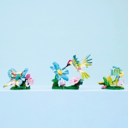 LEGO CREATOR ANIMALE SALBATICE COLIBRI COLORAT 31384 - Img 5
