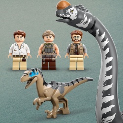 LEGO JURASSIC WORLD RENASTEREA MISIUNE DE URMARIRE A UNUI VELOCIRAPTOR SI A UNUI TITANOSAURUS 76973 - Img 5
