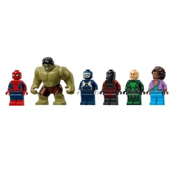 LEGO MARVEL SPIDERMAN CONFRUNTAREA MEMORABILA DINTRE OMUL PAIANJEN SI HULK 76350 - Img 3