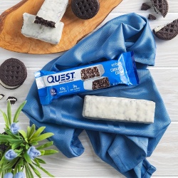 Quest Hero Crispy Baton Proteic Cu Aroma De Biscuiti Cu Crema, 52 G - Img 3