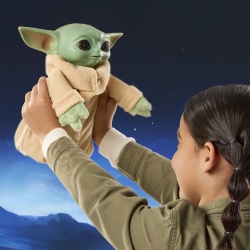 STAR WARS MADALORIAN SI GROGU FIGURINA INTERACTIVA ACTION BUDDY GROGU CU SUNETE 25CM - Img 10