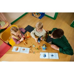 LEGO BLUEY FAMILIA LUI BLUE DIN CARAMIZI 11217 - Img 7