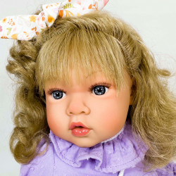 Papusa Nines D'Onil, Susette Plumeti, cu parul blond, cu sunete, cu rochie mov, cu miros de vanilie, 45 cm - Img 2