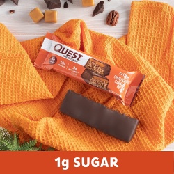 Quest Hero Crispy Baton Proteic Cu Aroma De Ciocolata, Nuci Pecan Si Caramel, 60 G - Img 5