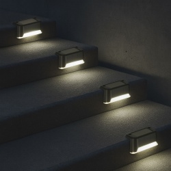 Set 8 Lampi solare LED pentru iluminat scari exterioare cu senzor crepuscular - Img 5